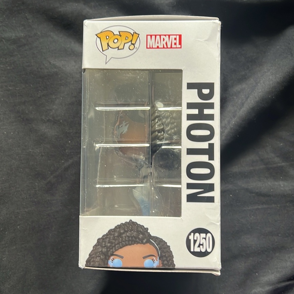 Funko Pop! Movies: The Marvels - Photon Vinyl Figure # 1250 New in Box - Picture 6 of 10